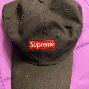 Supreme snapback